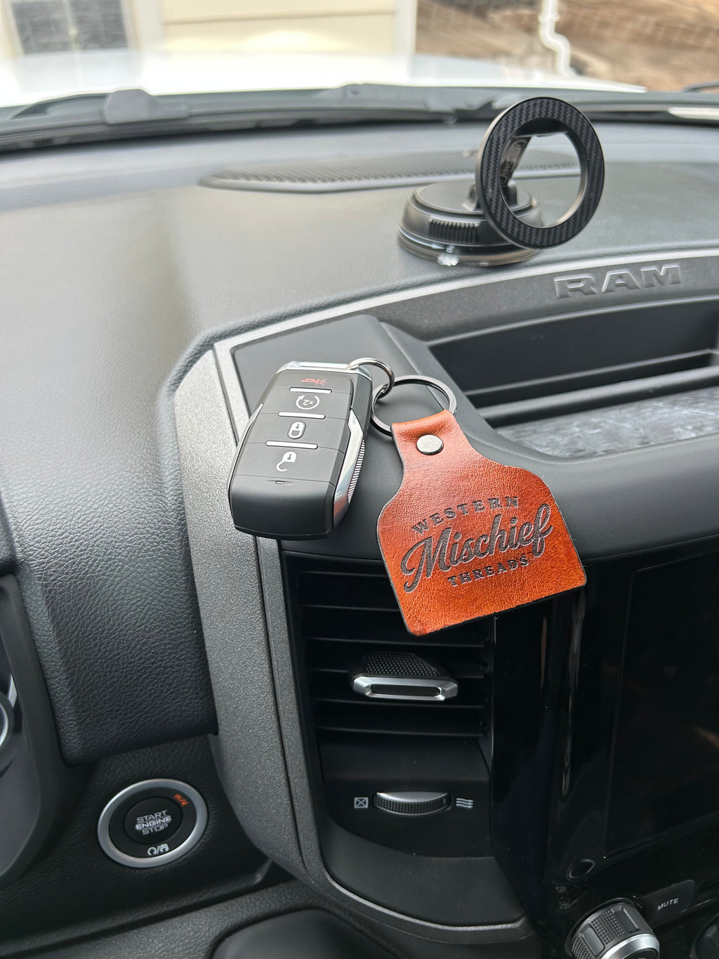 Western Mischief Threads
Handmade Leather Ear Tag
Keychain